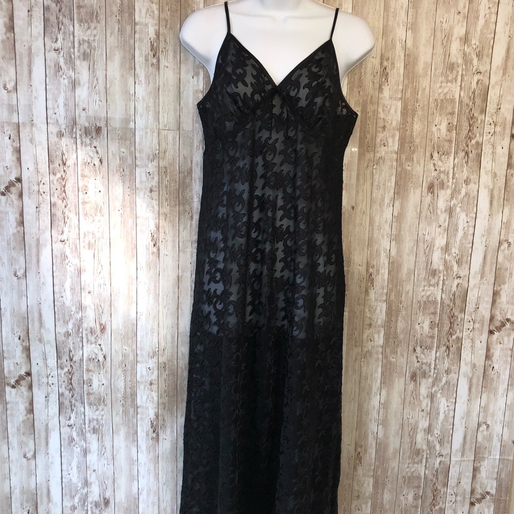 Jones New York Black Lace Lingerie Gown Medium